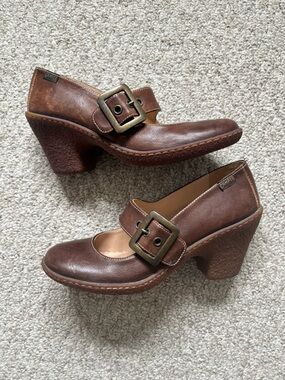 Camper Brown Leather Mary Jane Heels with Buckle Detail